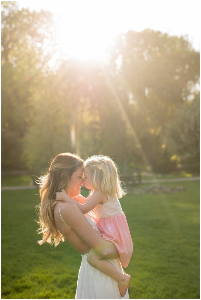 Lyndale Park Rose Gardens by Karen Feder Photography