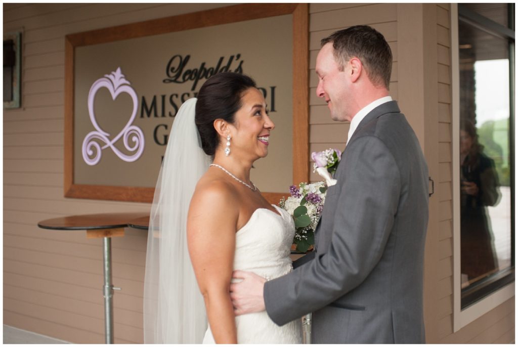 Misissippi Gardens Rainy spring wedding Copyright of Karen Feder Photography 2017 www.karenfederphotography.com