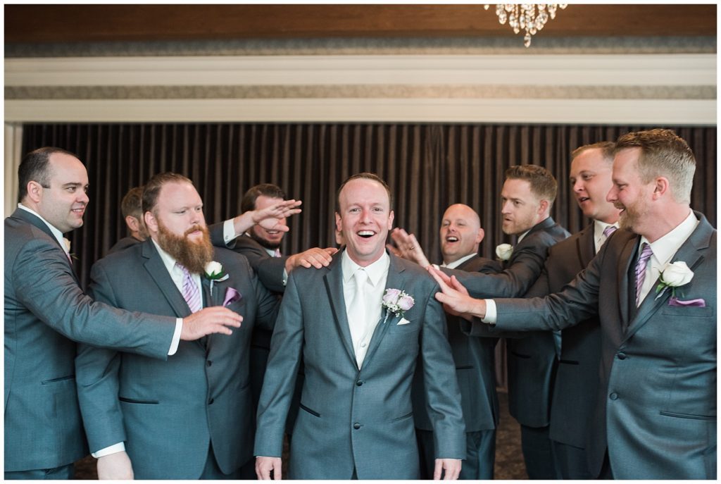 Misissippi Gardens Rainy spring wedding Copyright of Karen Feder Photography 2017 www.karenfederphotography.com