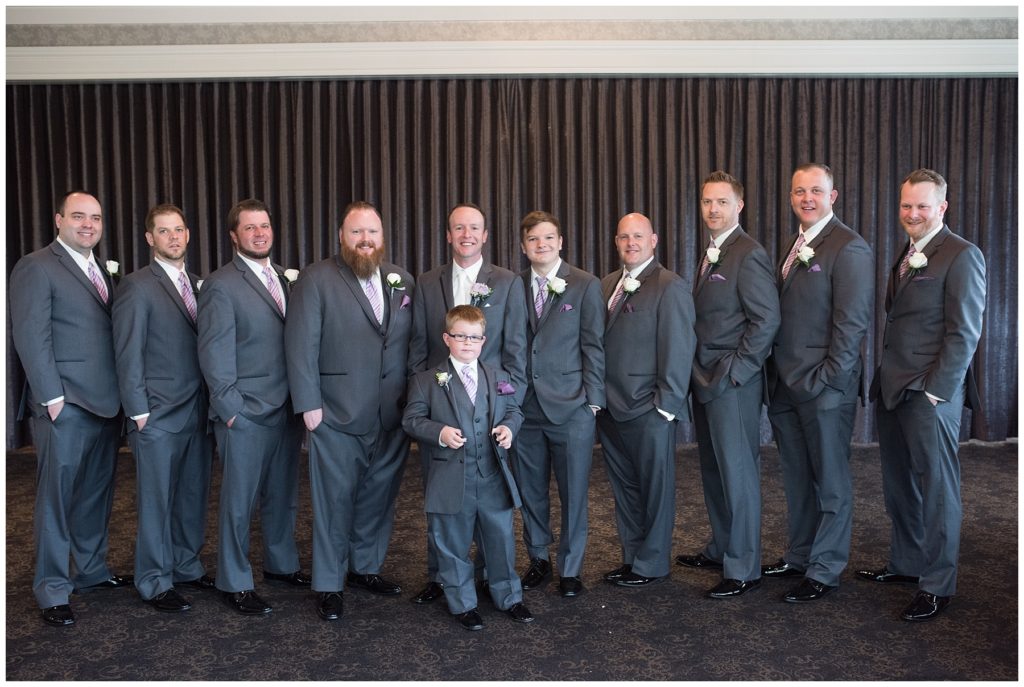 Misissippi Gardens Rainy spring wedding Copyright of Karen Feder Photography 2017 www.karenfederphotography.com