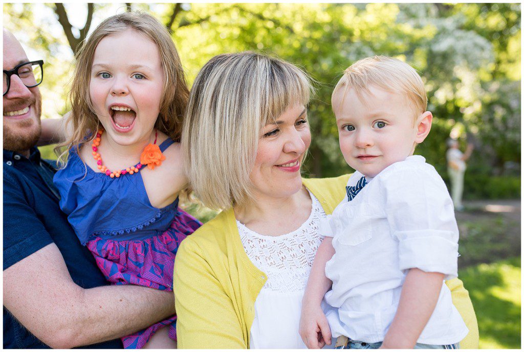 Lyndale park family session by Karen Feder Photography www.karenfederphotography.com