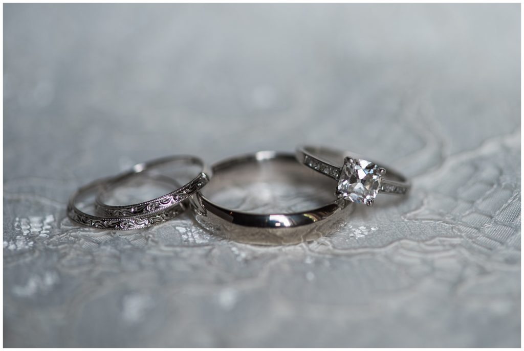 Minnesota lavendar countryside wedding by Karen Feder Photography www.karenfederphotography.com