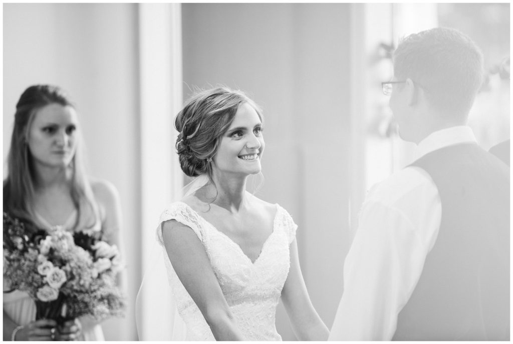 Rochester Art Center Wedding www.karenfederphotography.com