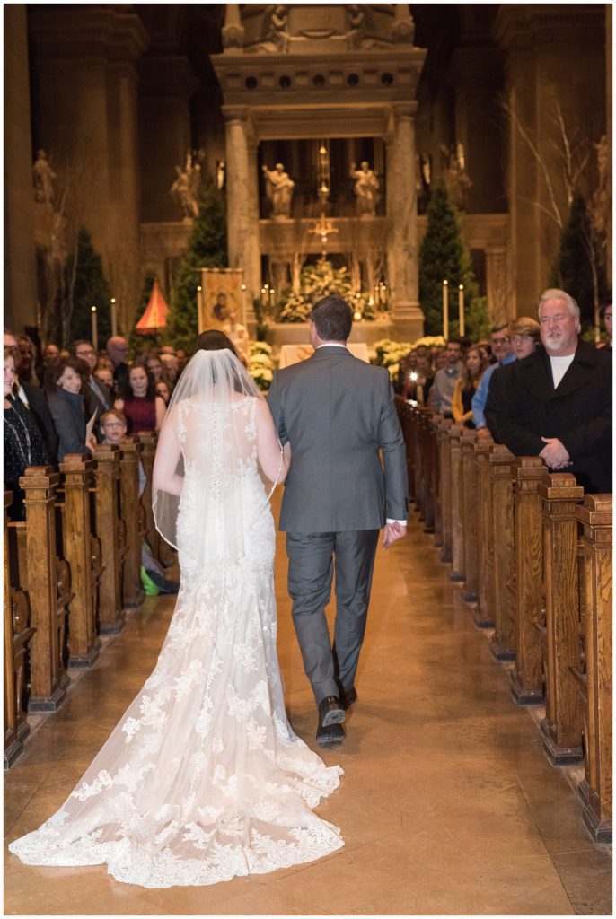 Basilica of St. Mary Minneapolis winter wedding by Karen Feder Photography