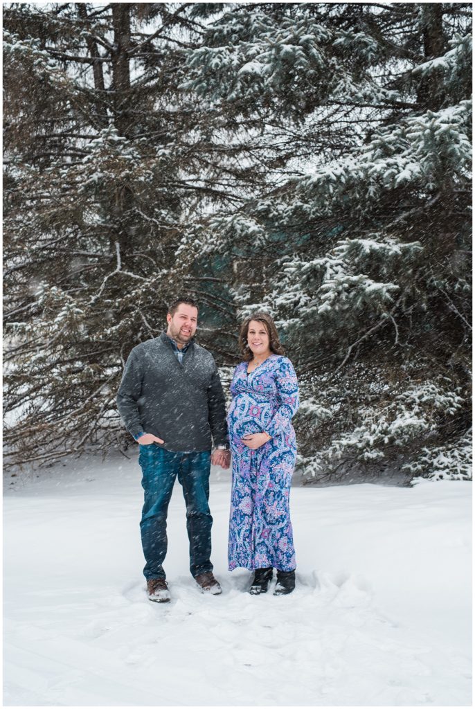 Roseville Maternity Session by Karen Feder Photography