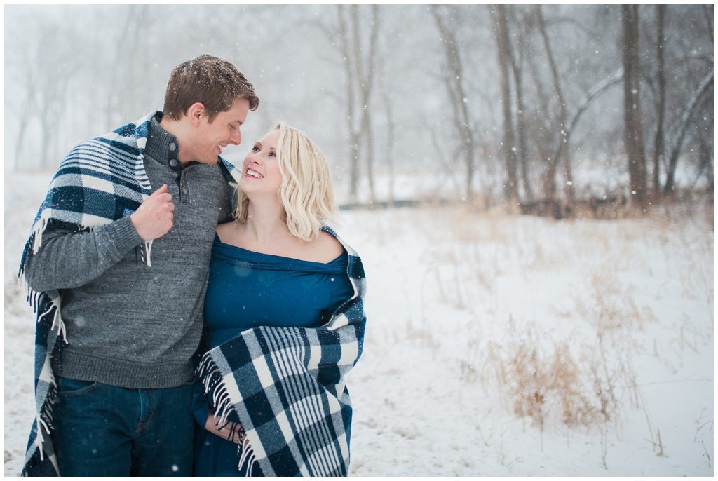Winter Snow Maternity Session by Karen Feder Photography www.karenfederphotography.com