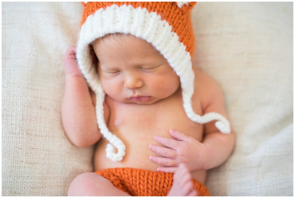 Saint Paul Lifestyle Newborn Session by Karen Feder Photography www.karenfederphotography.com