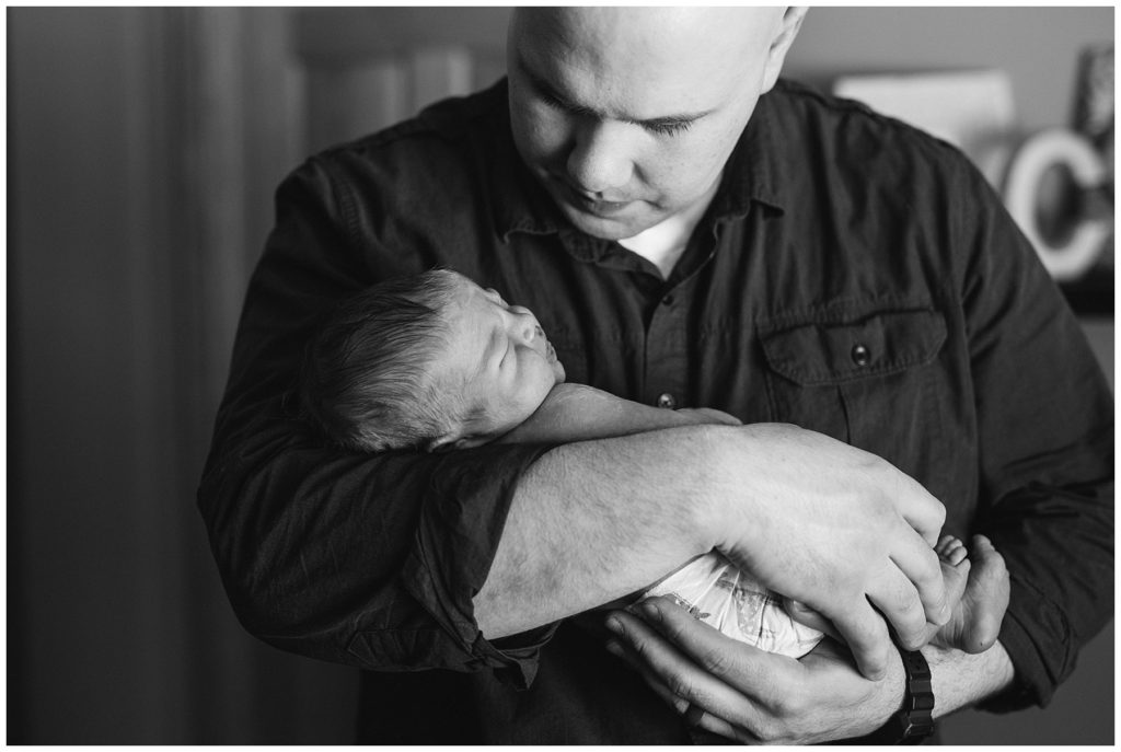 Saint Paul Lifestyle Newborn Session by Karen Feder Photography www.karenfederphotography.com