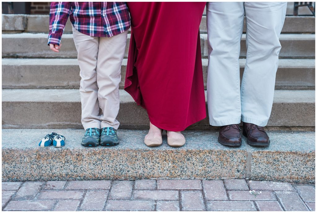 St. Paul maternity session by Karen Feder Photography www.karenfederphotography.com