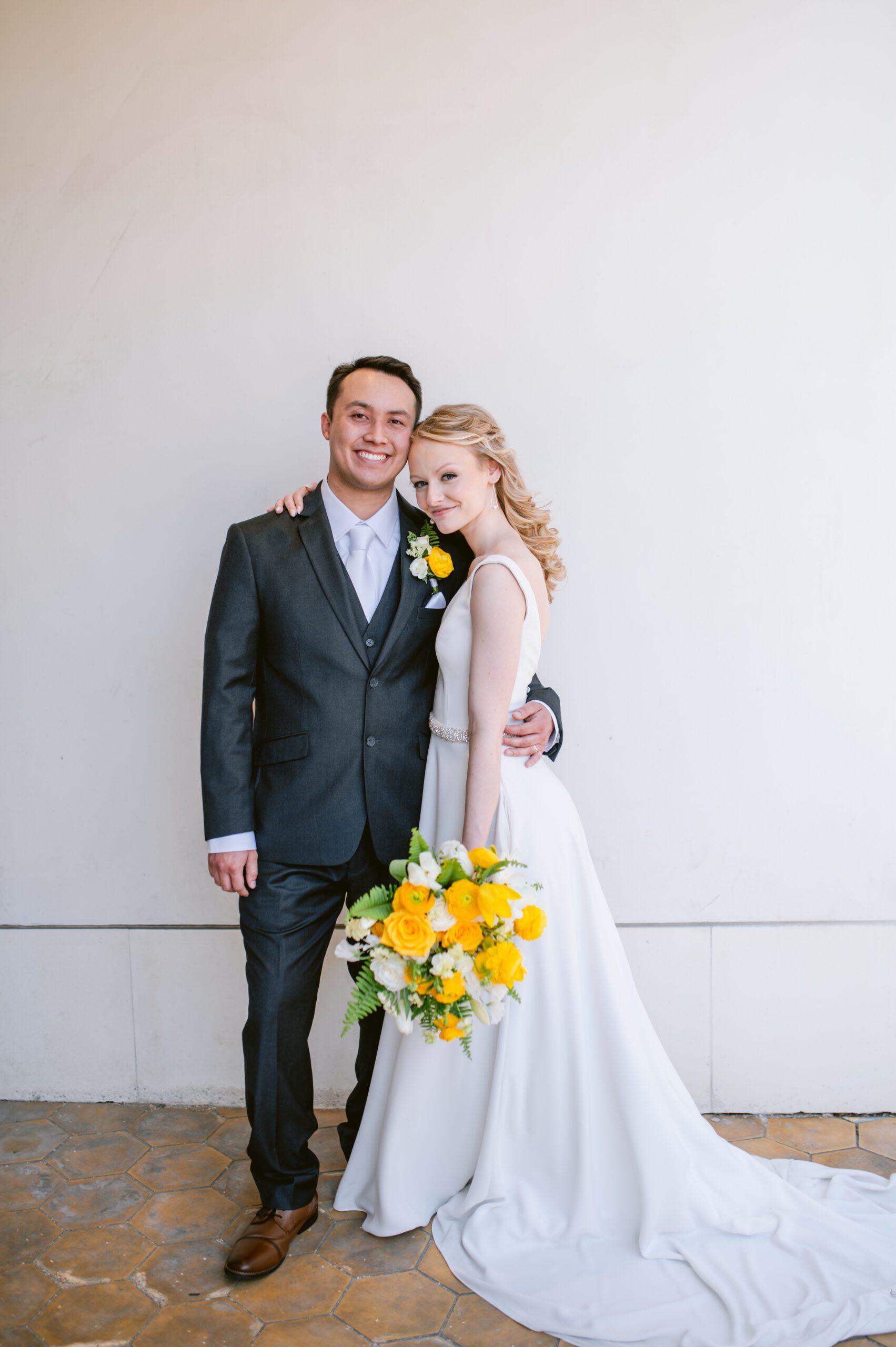 Saint Louis park west end spring wedding outside